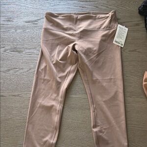NWT Lululemon Athletica beige Leggings